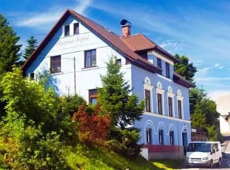 Apartma Trejbal 