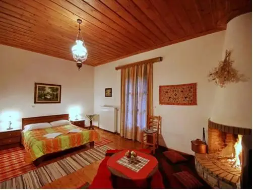 Andrea Sofi Guesthouse 