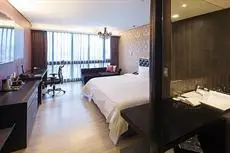 FX Hotel Taipei Nanjing East Road Branch 