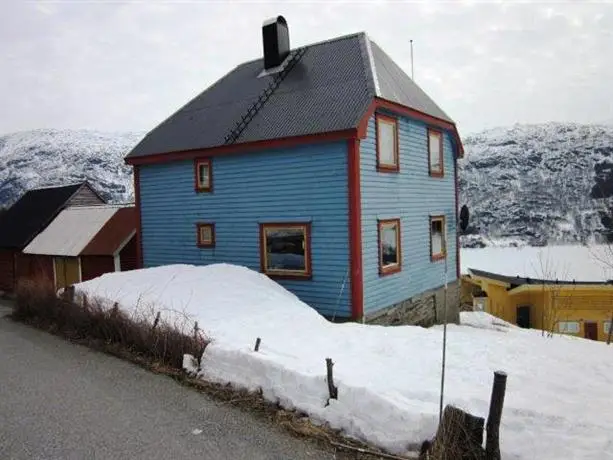 Haradalen Cottages and Hostel 