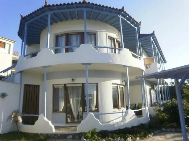 Karavos Apartments and Villa