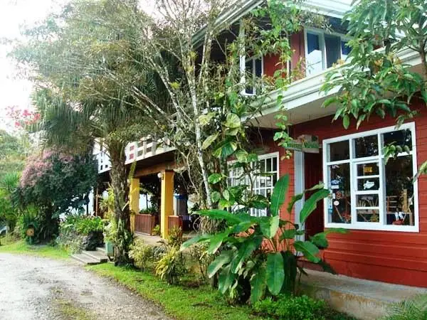 Turrialtico Lodge 