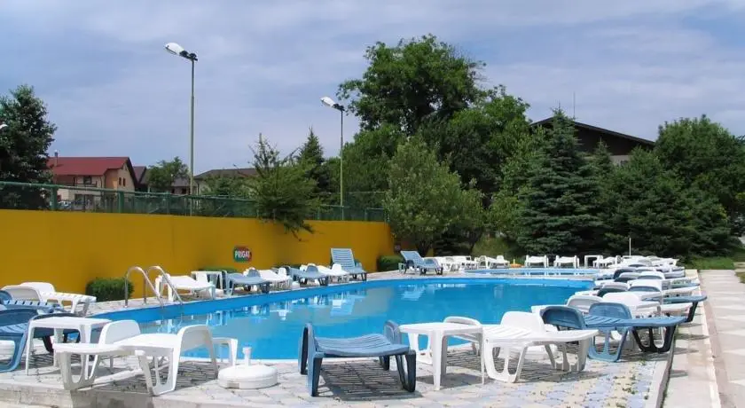 Hotel Karo Bacau 