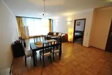 Apartament Karmelowy 