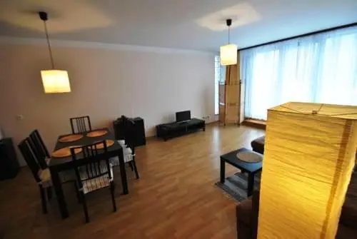 Apartament Karmelowy 