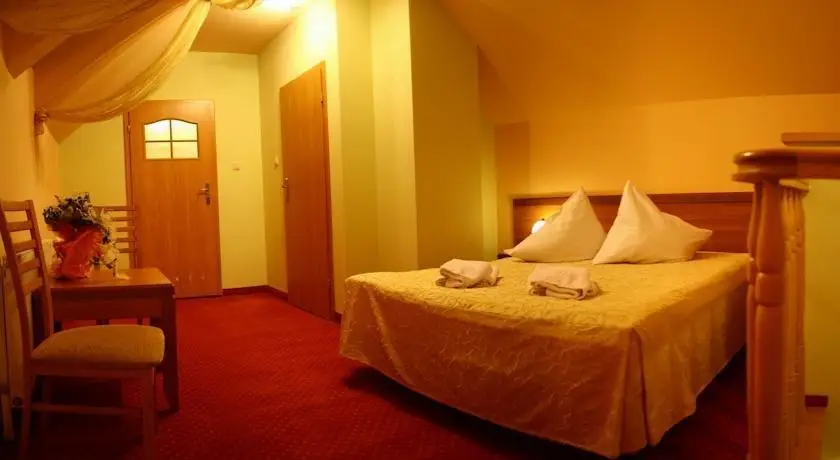 Hotel Pod Golebiem 