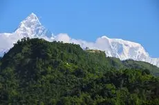 Hotel Crown Himalayas 