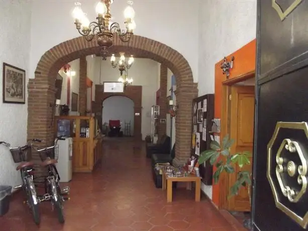 Itza Hostal 