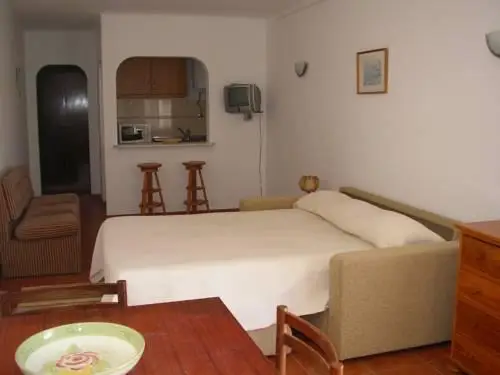 Apartamentos Salema Praia Club 