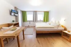 Bed & Breakfast - Landhaus Vierthaler 