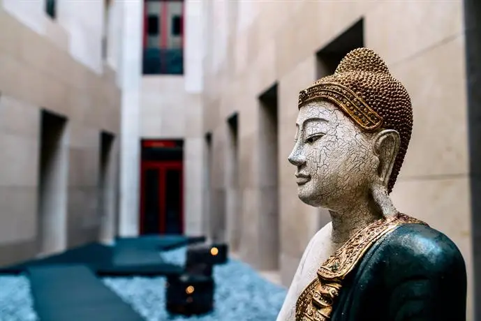 Buddha-Bar Hotel Budapest Klotild Palace 