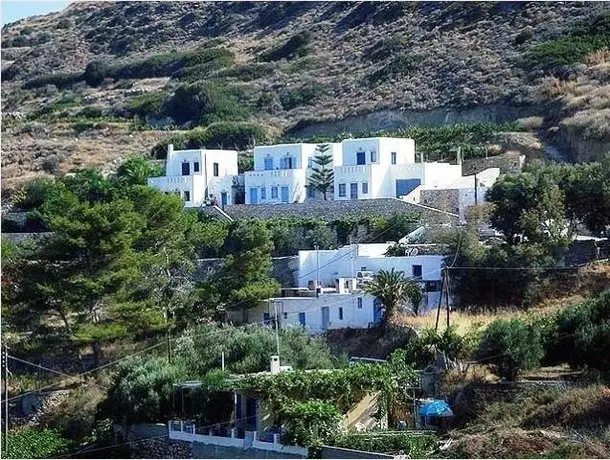 Abrami Traditional Villas & Studios