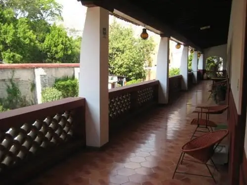 Hotel Embajadoras 