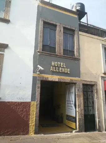 Hotel and Hostel Allende 