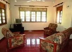 Mahanela Guest House 