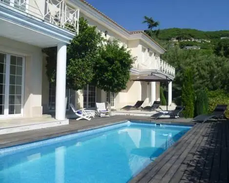 Bed & Breakfast Baro de MontCabrer