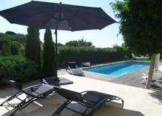 Bed & Breakfast Baro de MontCabrer 