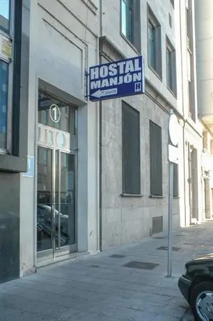 Hostal Manjon 