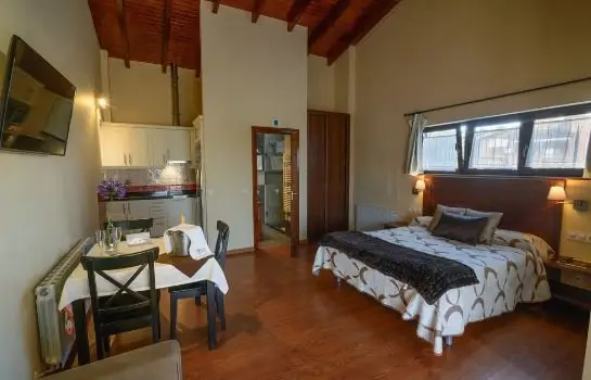 Casona de Llanorrozo Apartamentos Rurales 