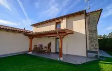 Casona de Llanorrozo Apartamentos Rurales 