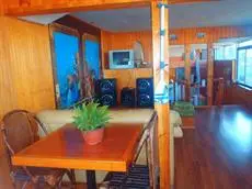 Costa Azul Bed & Breakfast 