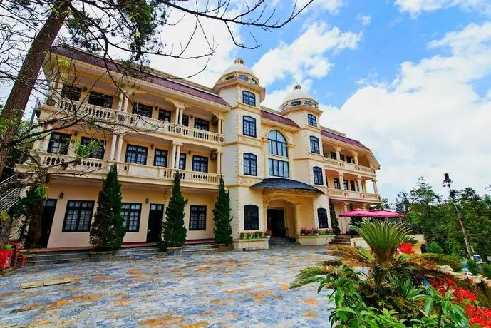 Lacasa Sapa Hotel