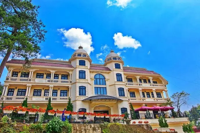 Lacasa Sapa Hotel