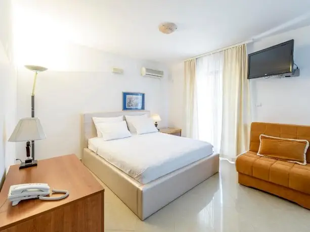 Captain Apartments Budva 