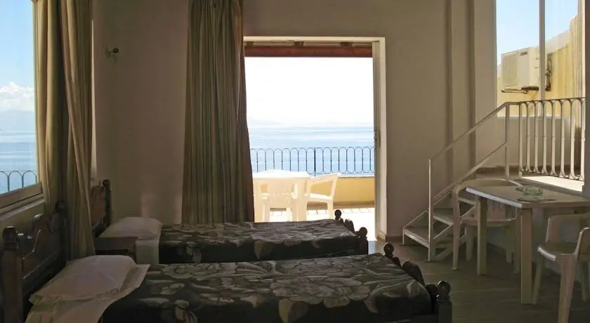Litharia Apartments Corfu 