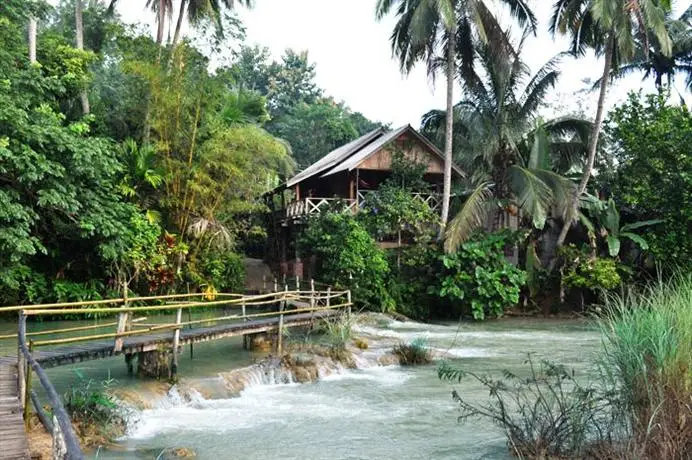 Vanvisa Kuang Si Water Fall Resort 