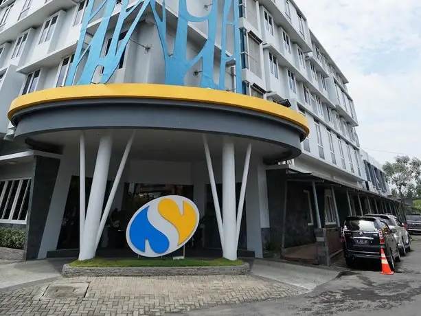 Solaris Hotel Malang