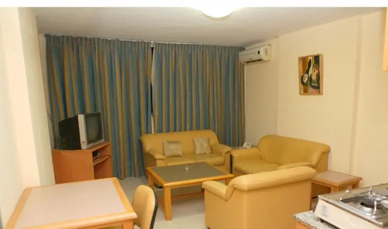 Minto Suites Furnished Apartments 