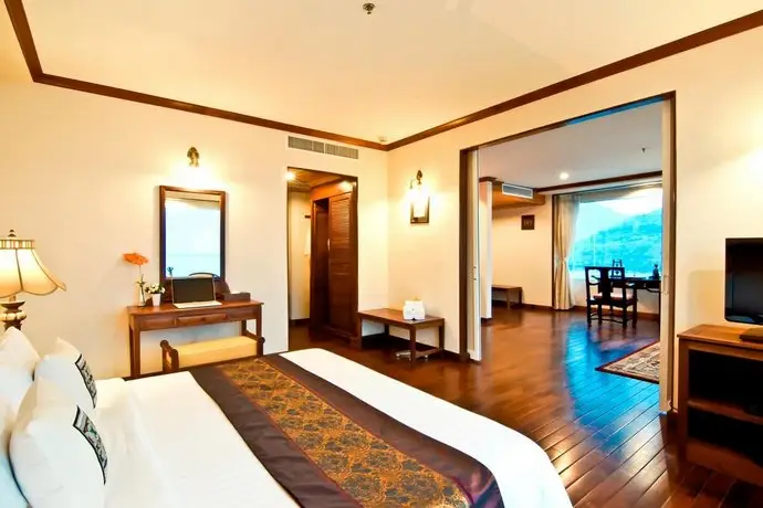 Champasak Grand Hotel 