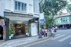 Tu Linh Palace Hotel 