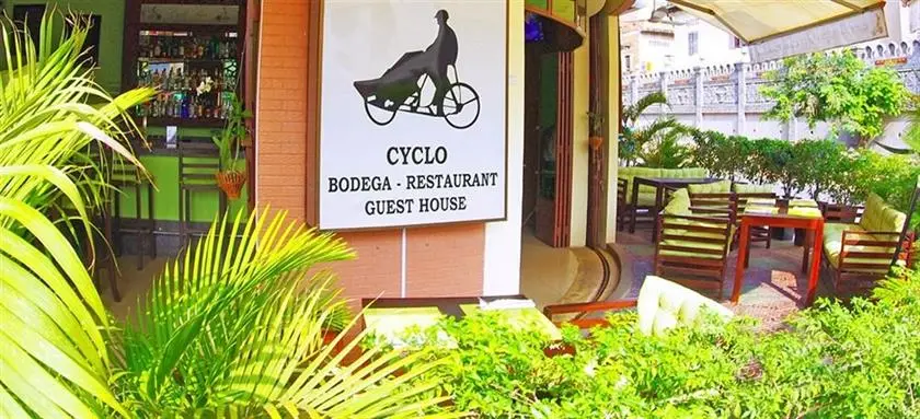 Cyclo Hotel-Bar-Restaurant 