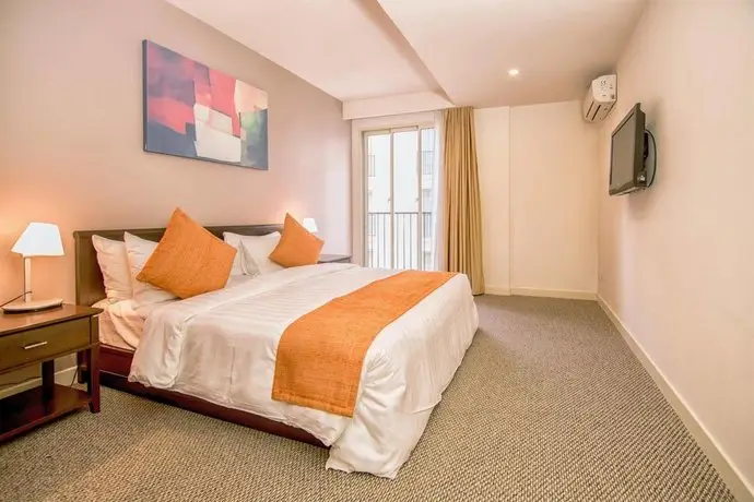 Central Mansions Serviced Apartments 