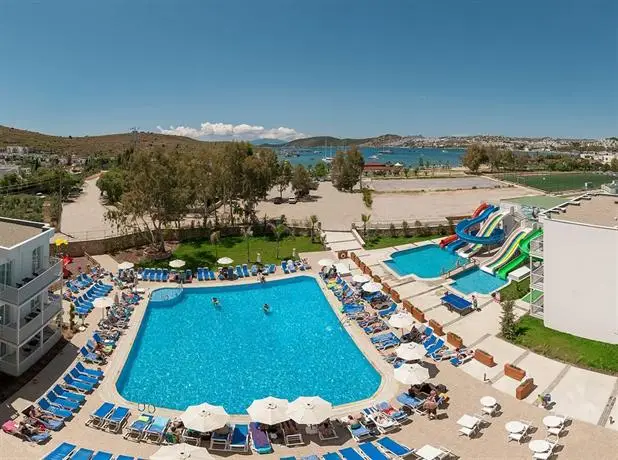 Bodrum Beach Resort 