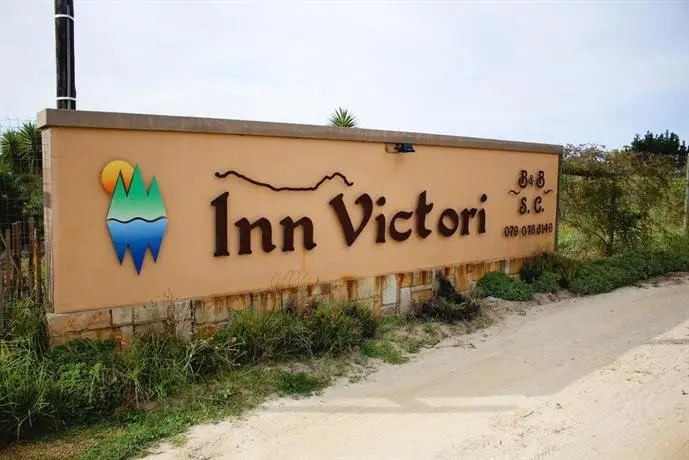 Inn Victori Guesthouse & Surfcamps 