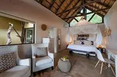 Pondoro Game Lodge 