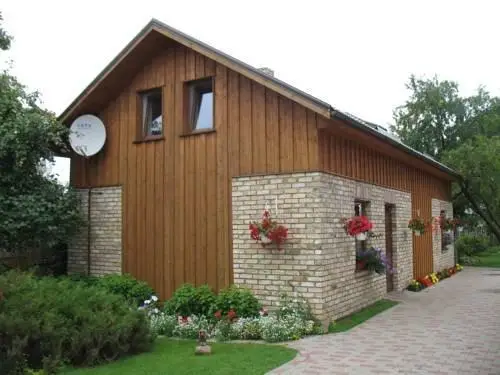 Pulkvedis Guest House 