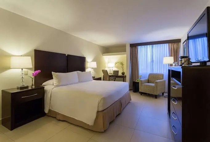 DoubleTree by Hilton Panama City 