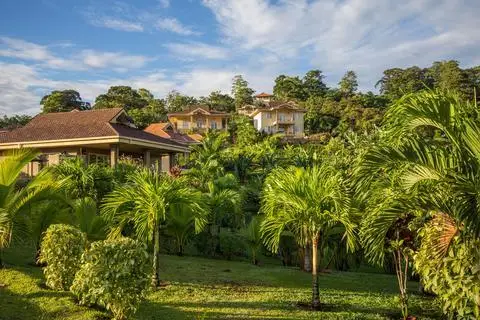 Red Frog Beach Island Resort 