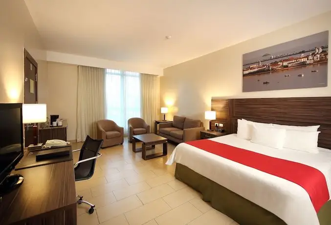 Clarion Victoria Hotel and Suites Panama 