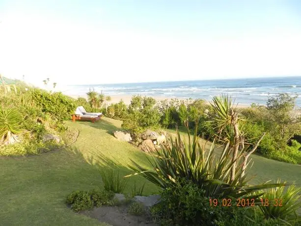 The Pink Lodge on The Beach 