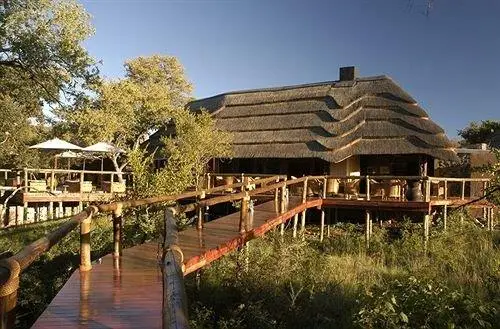 Tuningi Safari Lodge 