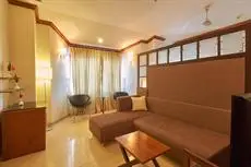 Nani Hotel Kollam 