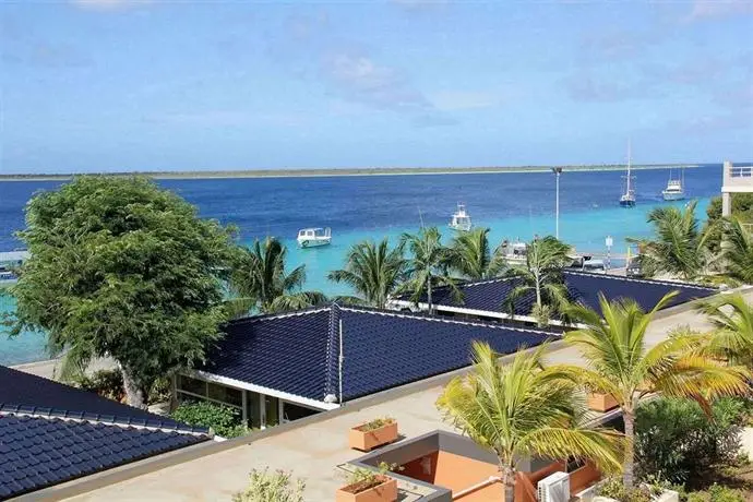 Bonaire Seaside Apartments 