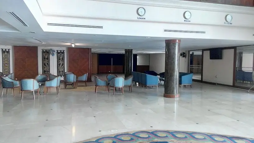 Seasons of Yangon International Airport Hotel 