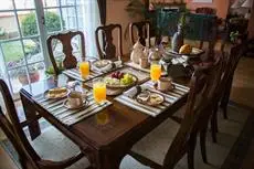 La Colina Bed and Breakfast 