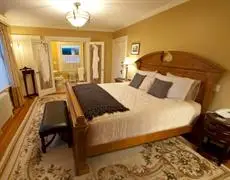 Haddon House Bed and Breakfast 